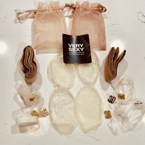 Victoria’s Secret Very Sexy accessories